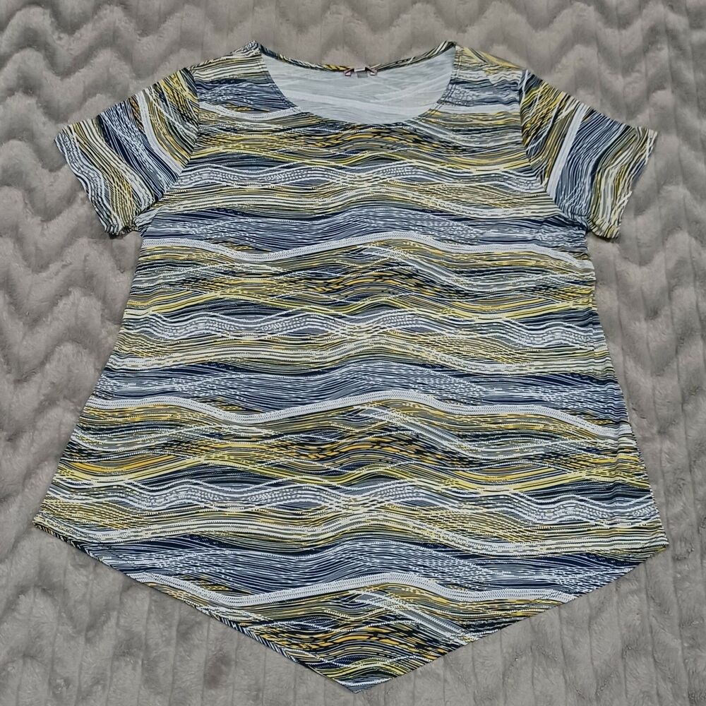 Mauve Womens Size XL Yellow Blue White Textured Short Sleeve Shirt